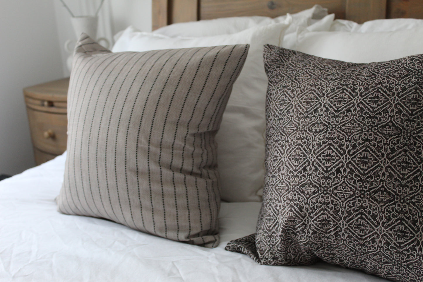 Beige stripe cotton cushion with feather insert 45x45xm