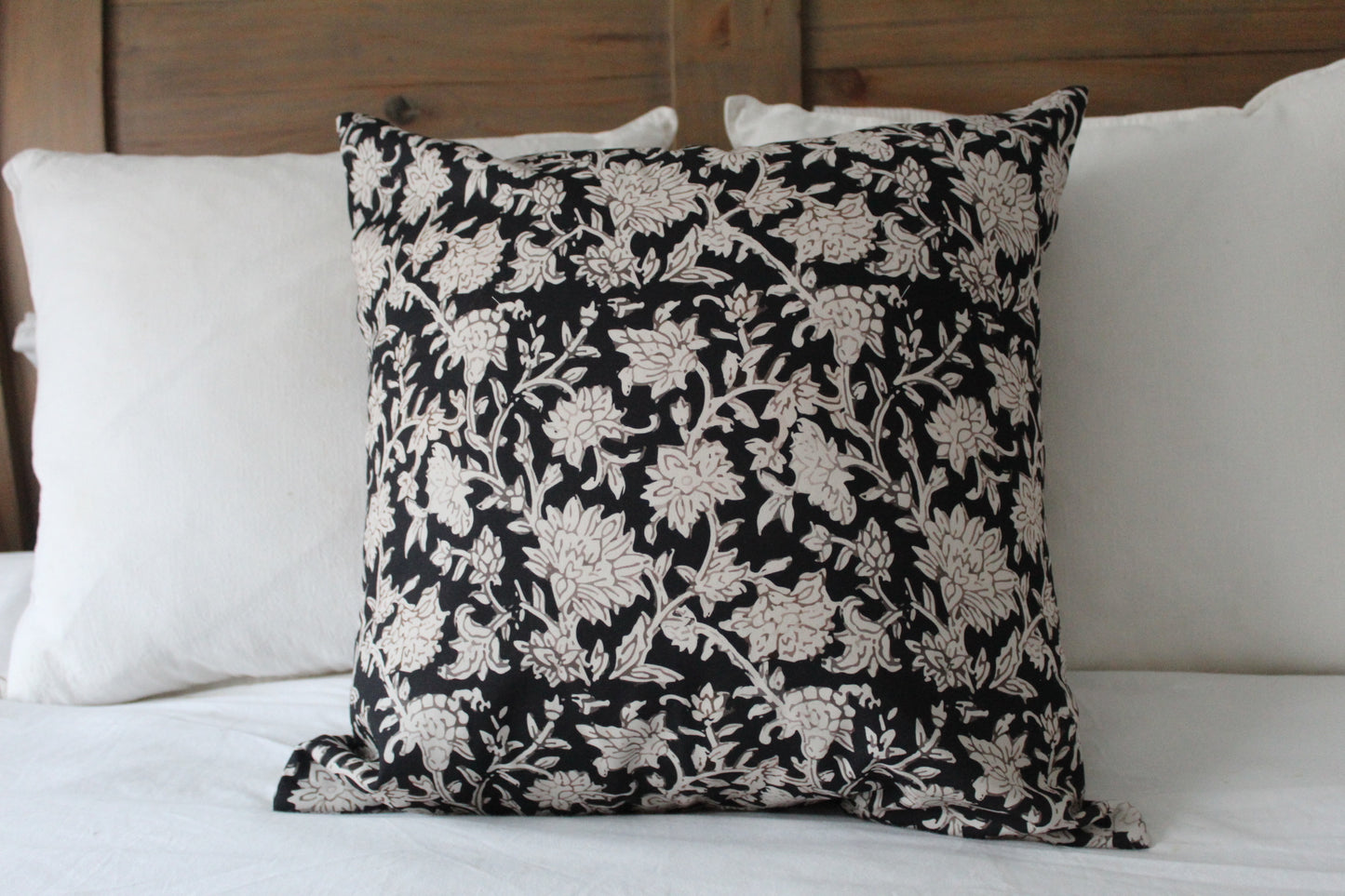Black 50x50cm floral print cotton pillow cover