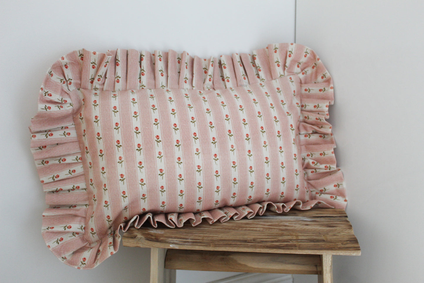 Pink ruffle frilly lumbar pillow cover 50x30cm