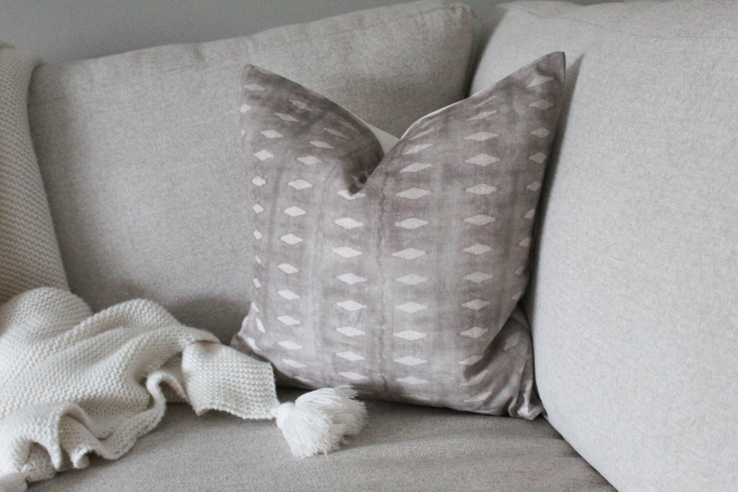 Neutral cotton 45 x 45cm cushion