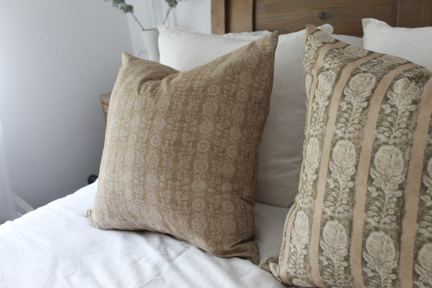 Sand floral print cushion with feather insert 50x50cm
