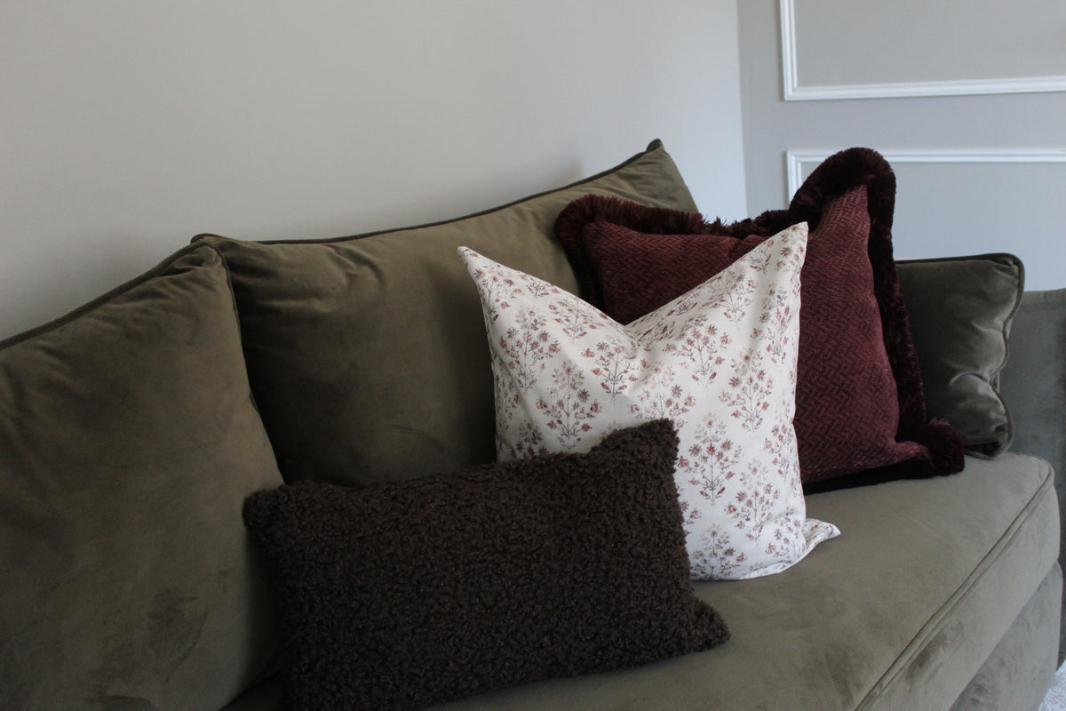 Ivory Floral Cotton Cushion Cover with Vintage Botanical Pattern