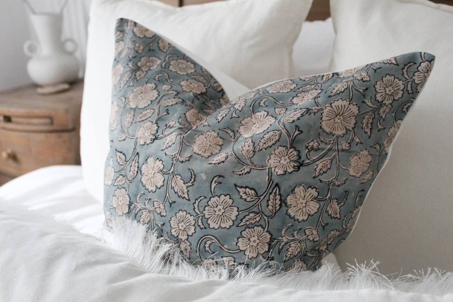 Teal floral print cotton cushion 45x45