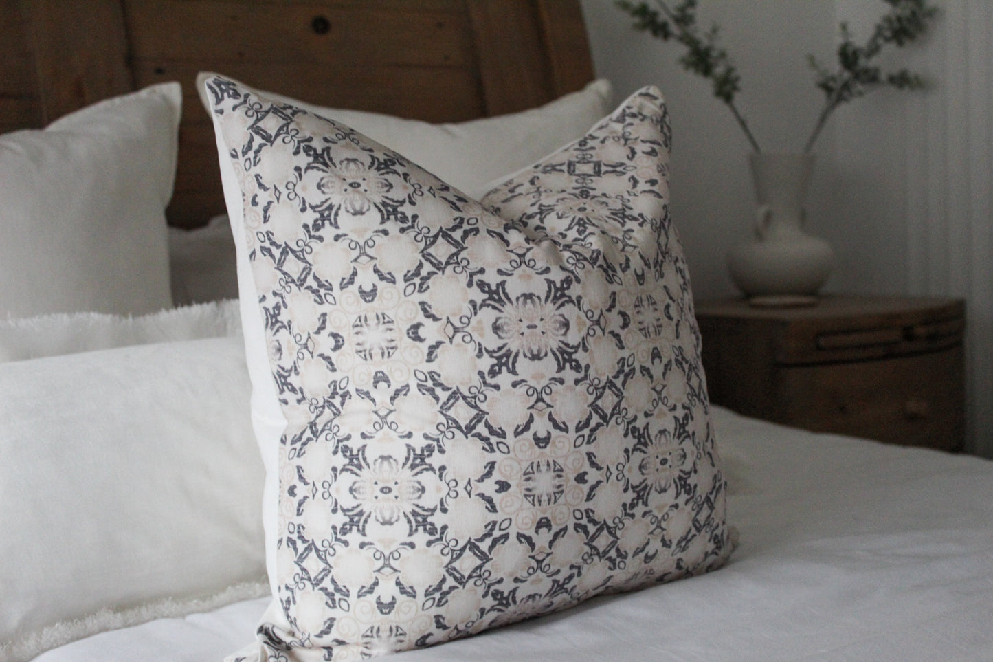 Neutral floral cotton 45 x 45cm country style cushion