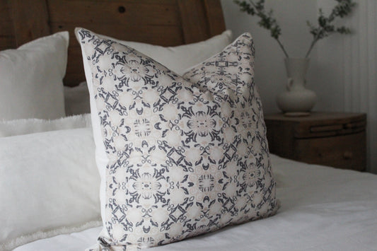 Neutral floral cotton 45 x 45cm country style cushion