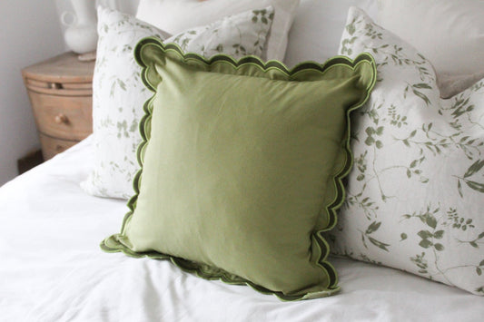 Green scalloped edge cotton cushion 45x45cm