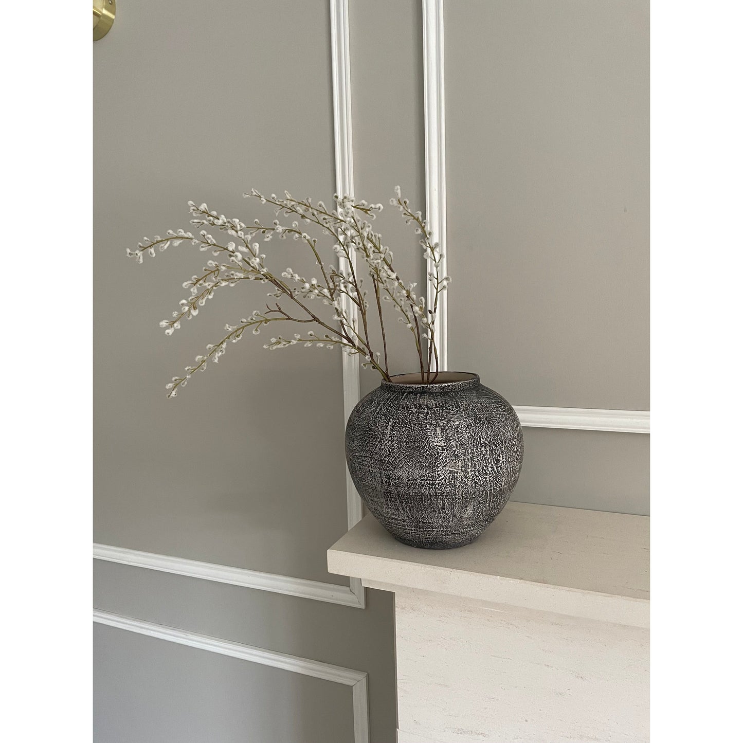 Charcoal circle country vase