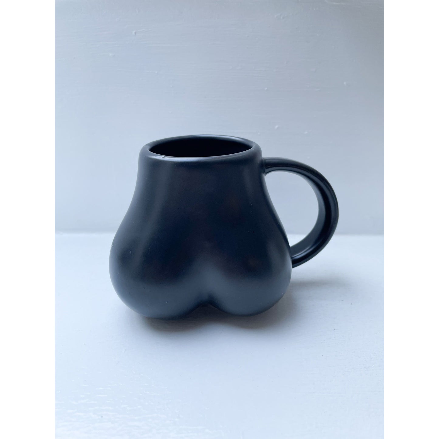 Peachy Bum/Bottom Decorative Shaped Coffee Mug