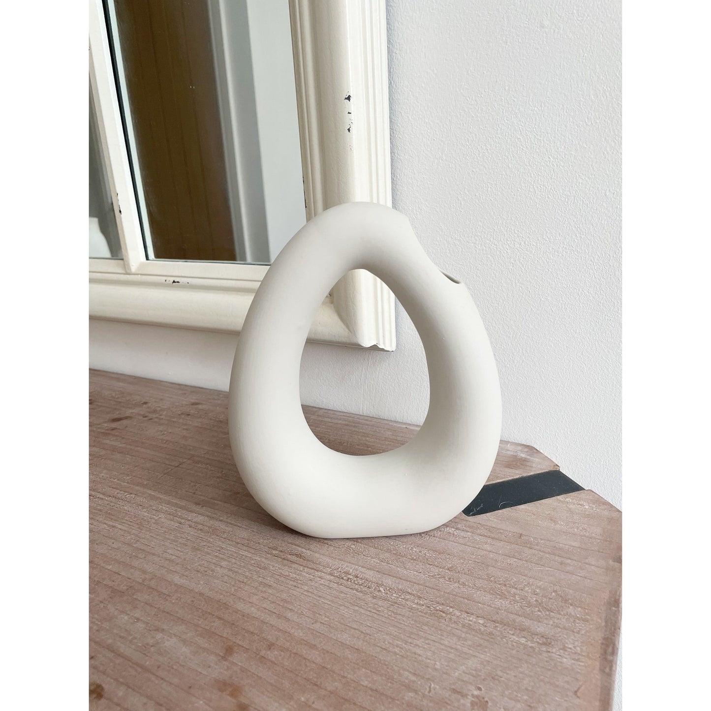 Donut vase
