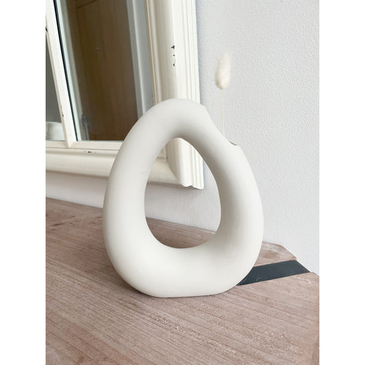 Donut vase