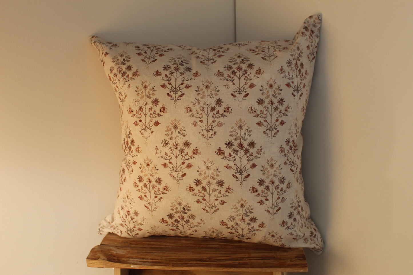 Ivory Floral Cotton Cushion Cover with Vintage Botanical Pattern