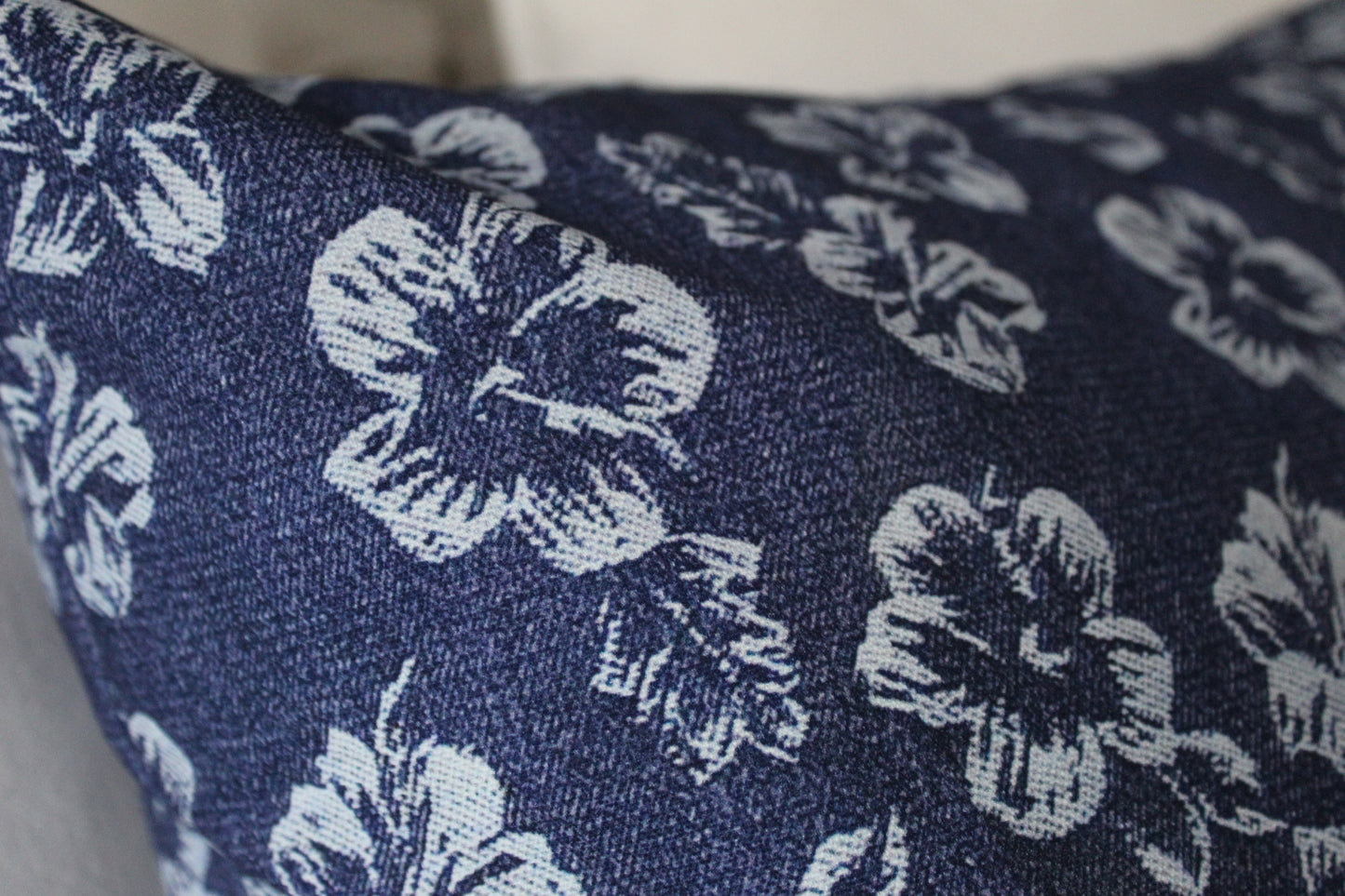 Navy floral cushion cover 45x45cm