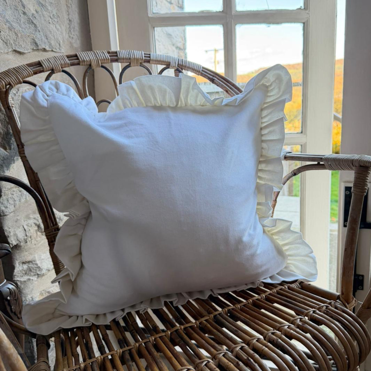 Cream Frilly country cotton throw Cushion 45x45cm