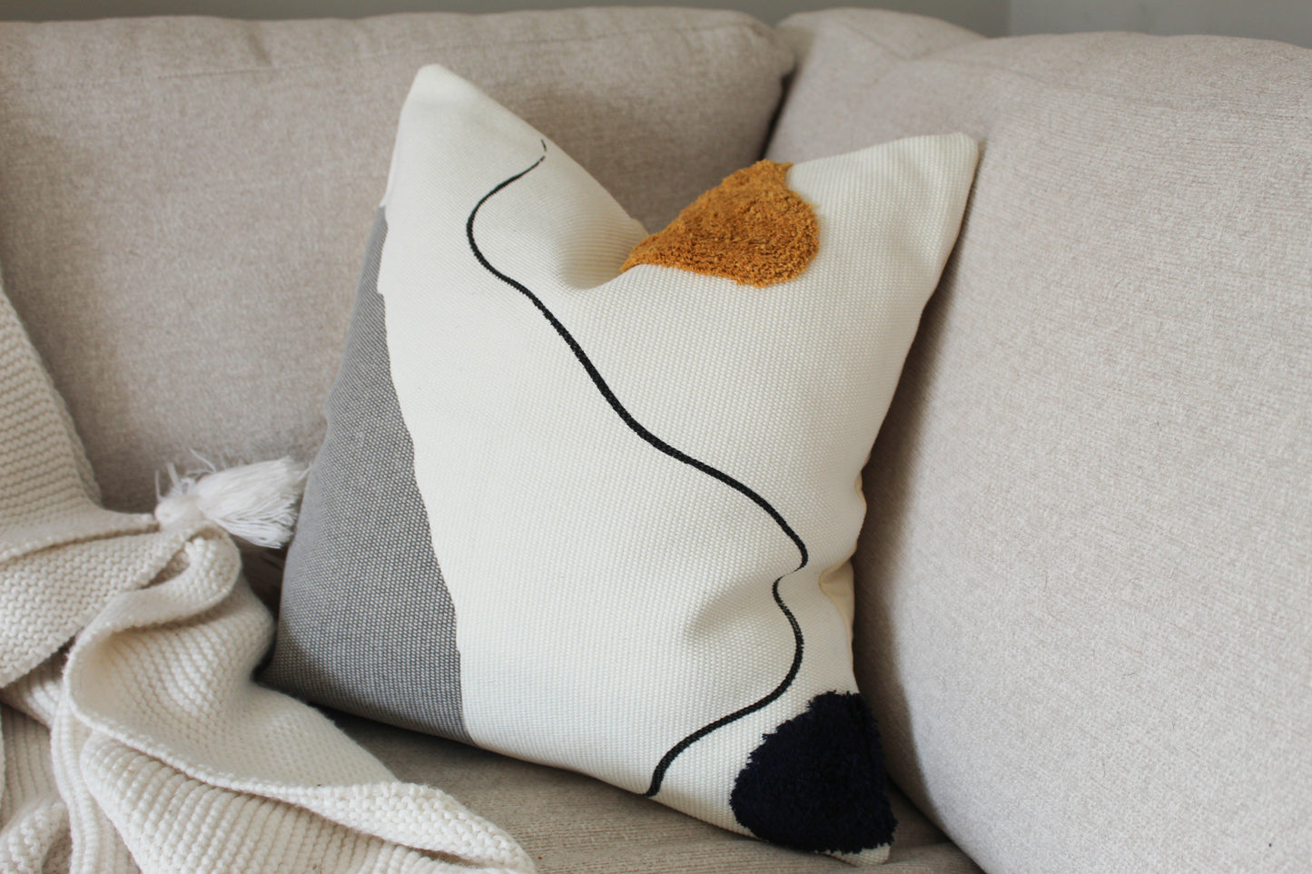 Cream Tufted Cushion Cover 45 x 45cm - Pheobe