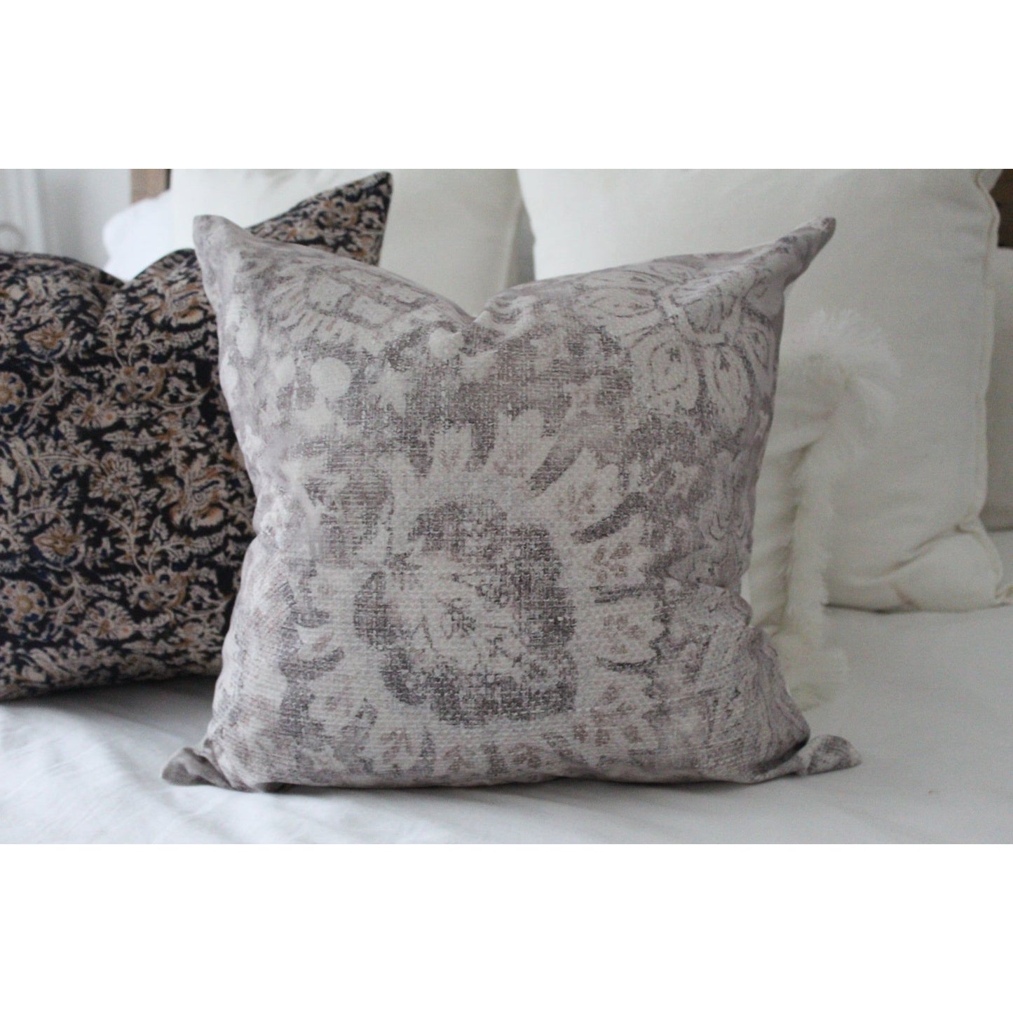 Country floral print cotton country style cushion cover 45 x 45cm