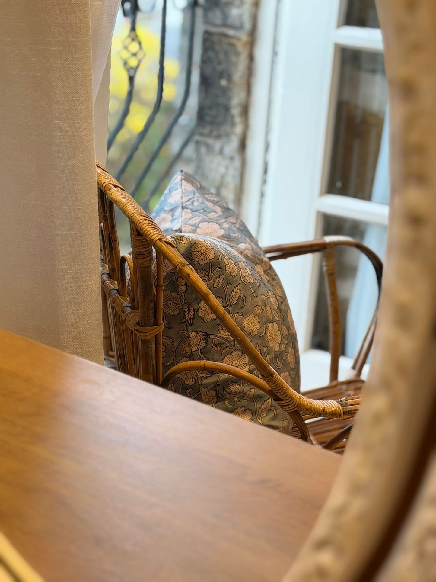 Teal floral print cotton cushion 45x45