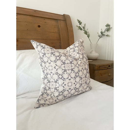 Neutral Floral print Cotton Cushion Cover 45 x 45