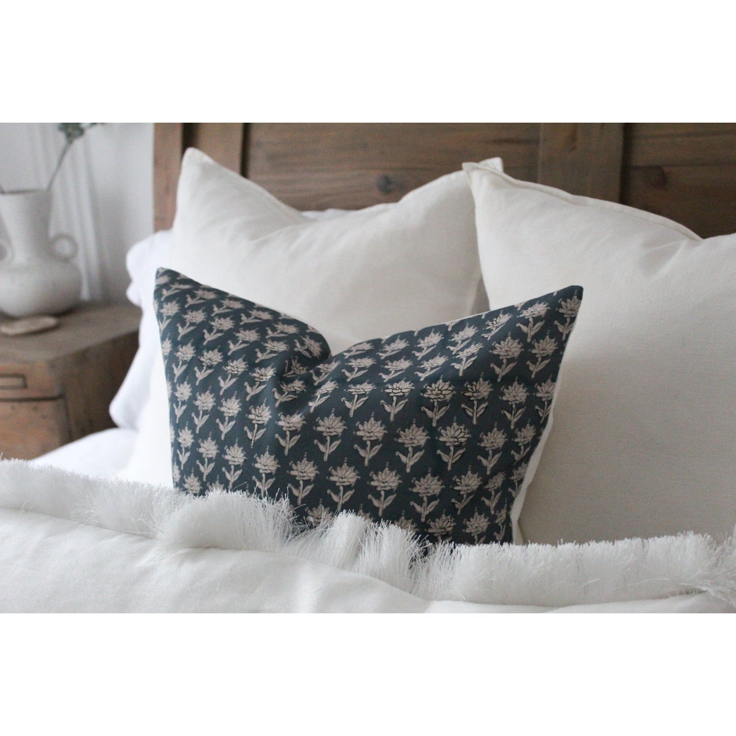 Blue country floral cotton cushion cover 45 x 45cm minimalist linen throw pilllow case farmhouse 18x18 inch