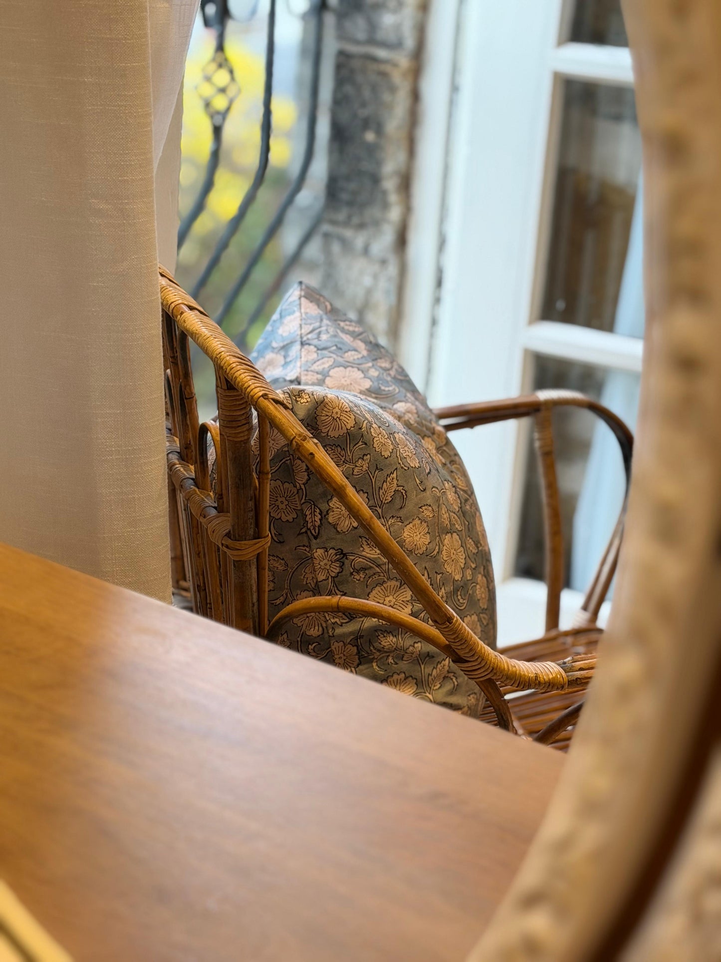 Teal floral print cotton cushion 45x45