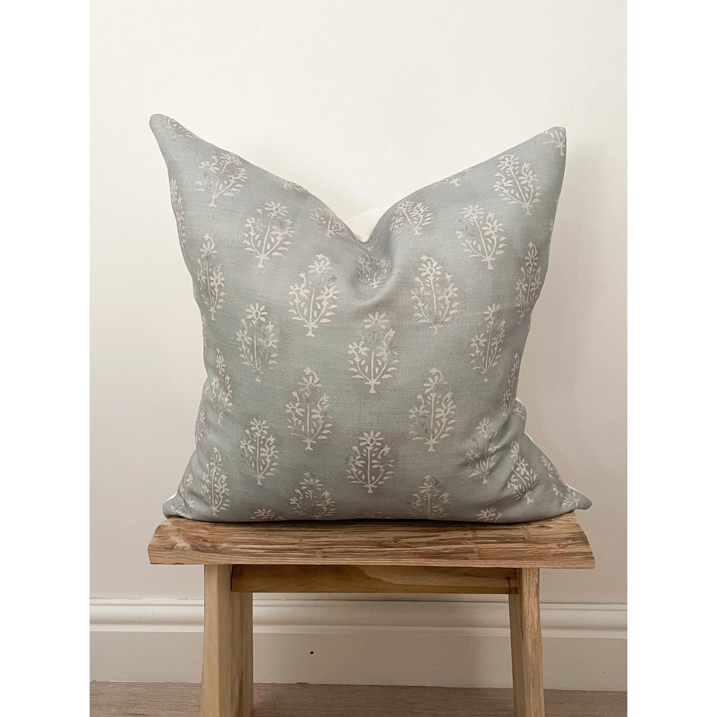 Floral country cushion cover 45 x 45cm, Floral throw grey decorative cotton linen pillow cover home sofa 18 x 18 inch