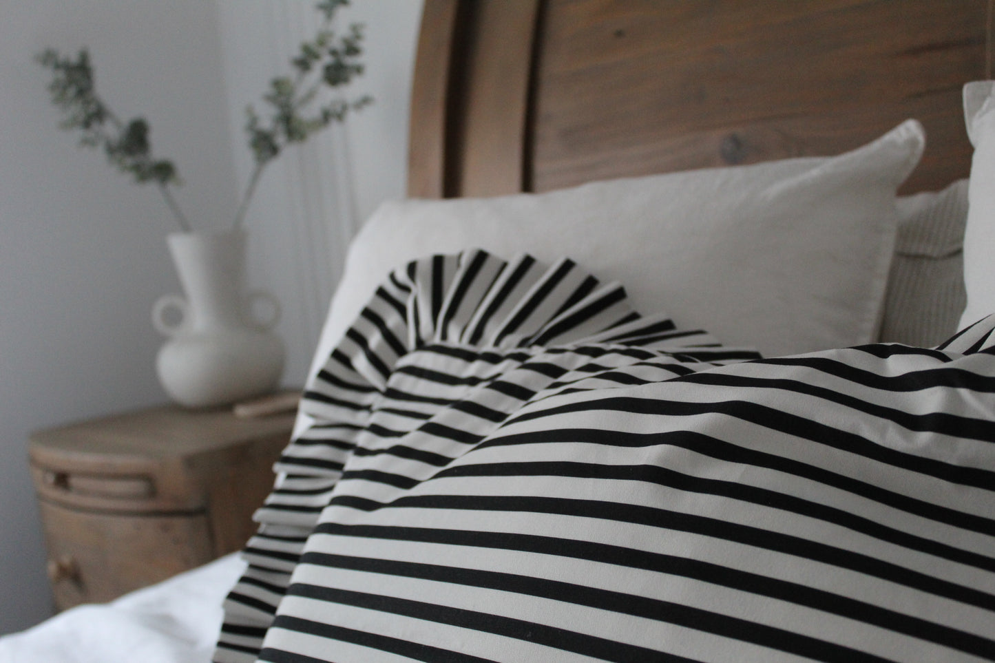 Stripe black lumbar pillow cover 60x40cm