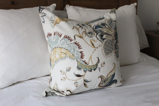 Bird print white cotton cushion cover 50x50cm
