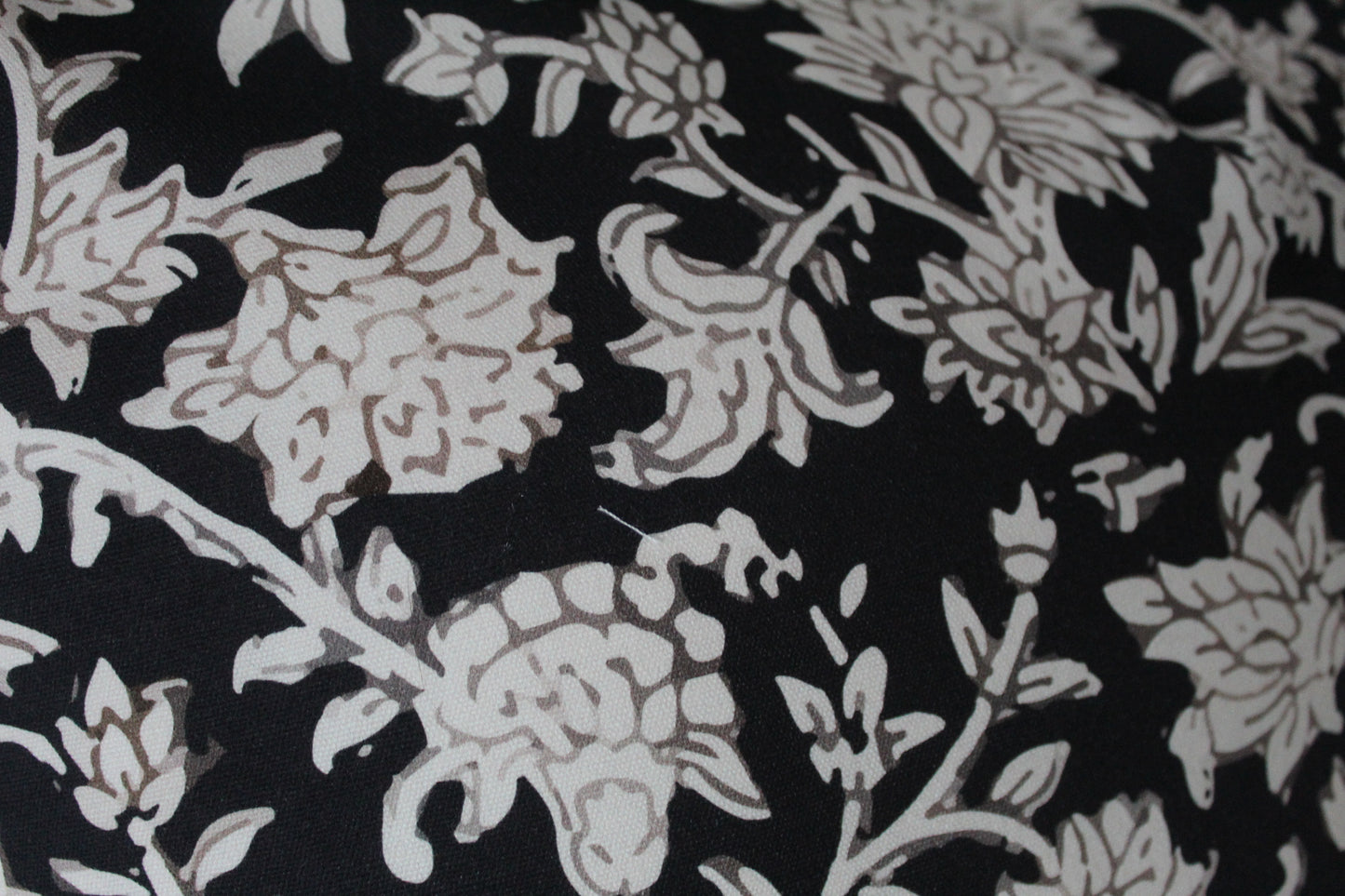 Black 50x50cm floral print cotton pillow cover
