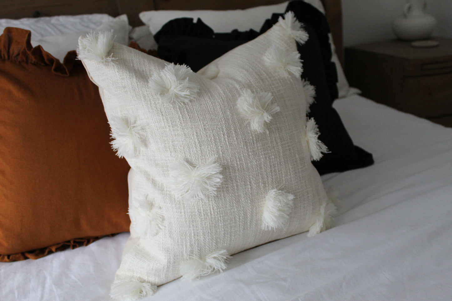 Tufted dot neutral cotton cushion cover 45x45cm