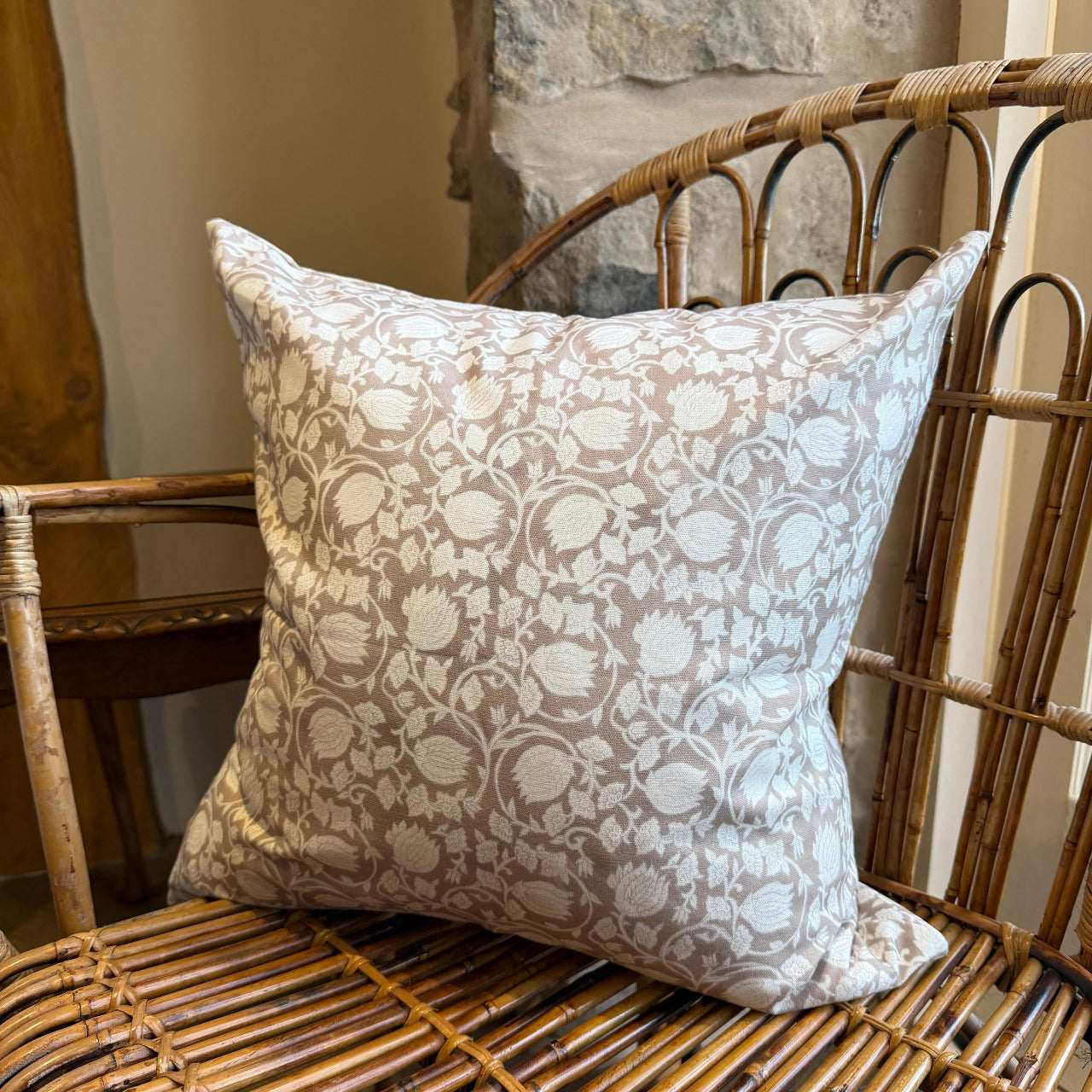 Neutral floral cotton cushion 45 x 45cm