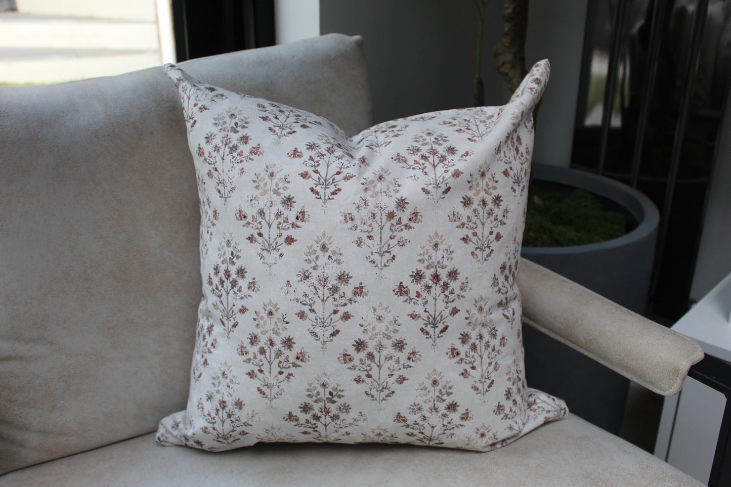 Ivory Floral Cotton Cushion Cover with Vintage Botanical Pattern