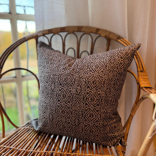 Charcoal patterned cotton cushion with duck feather insert 45x45cm