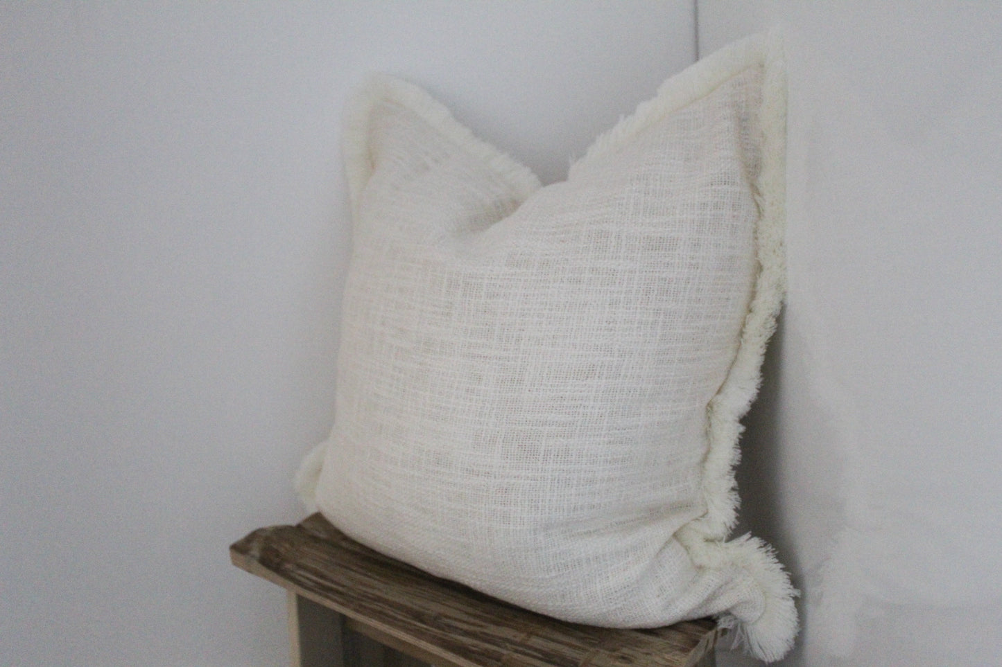 Ivory fringed cotton cushion cover 45 x 45cm