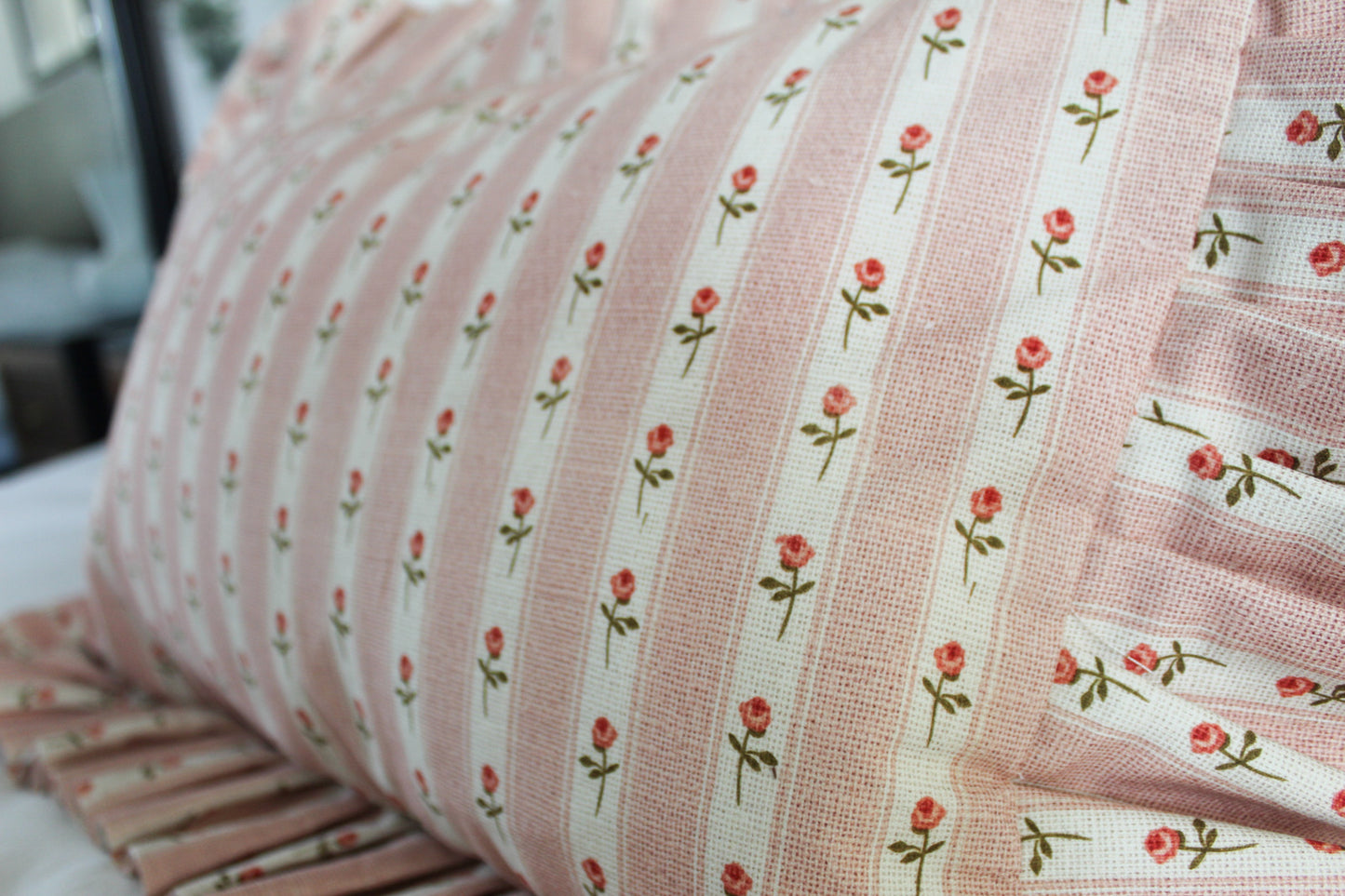Pink ruffle frilly lumbar pillow cover 50x30cm