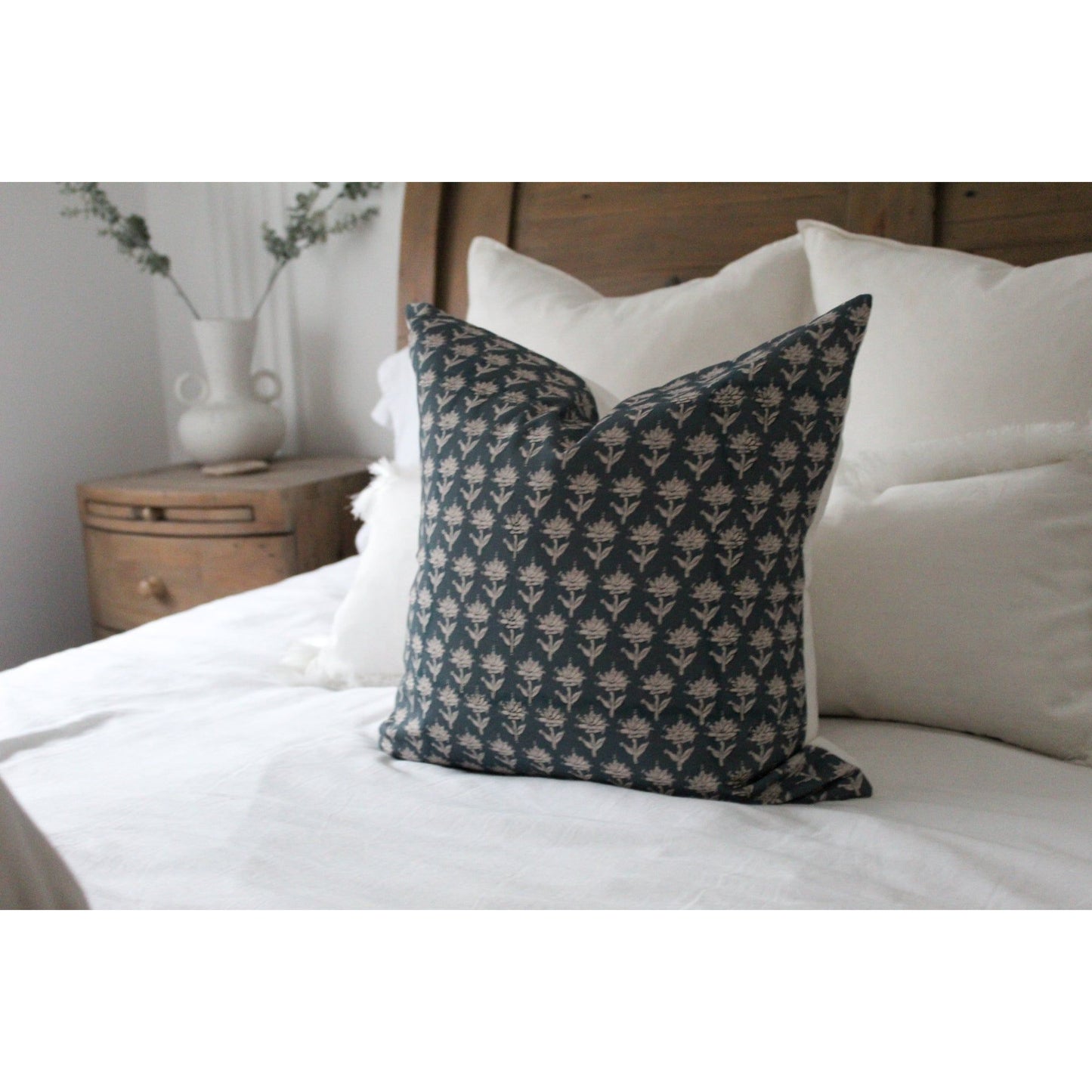 Blue country floral cotton cushion cover 45 x 45cm minimalist linen throw pilllow case farmhouse 18x18 inch