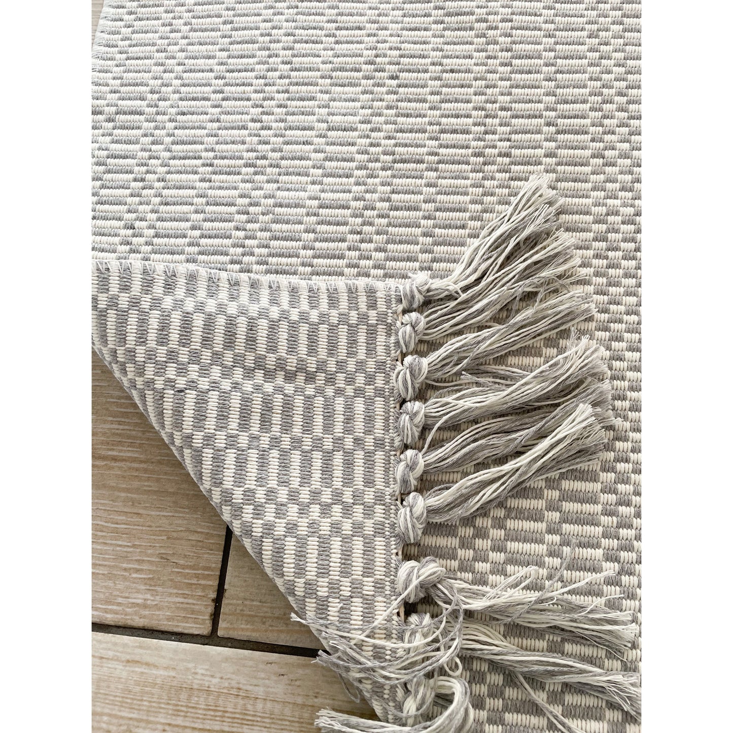 Light Grey Tassel Hallway Runner Rug - 130 x 60cm