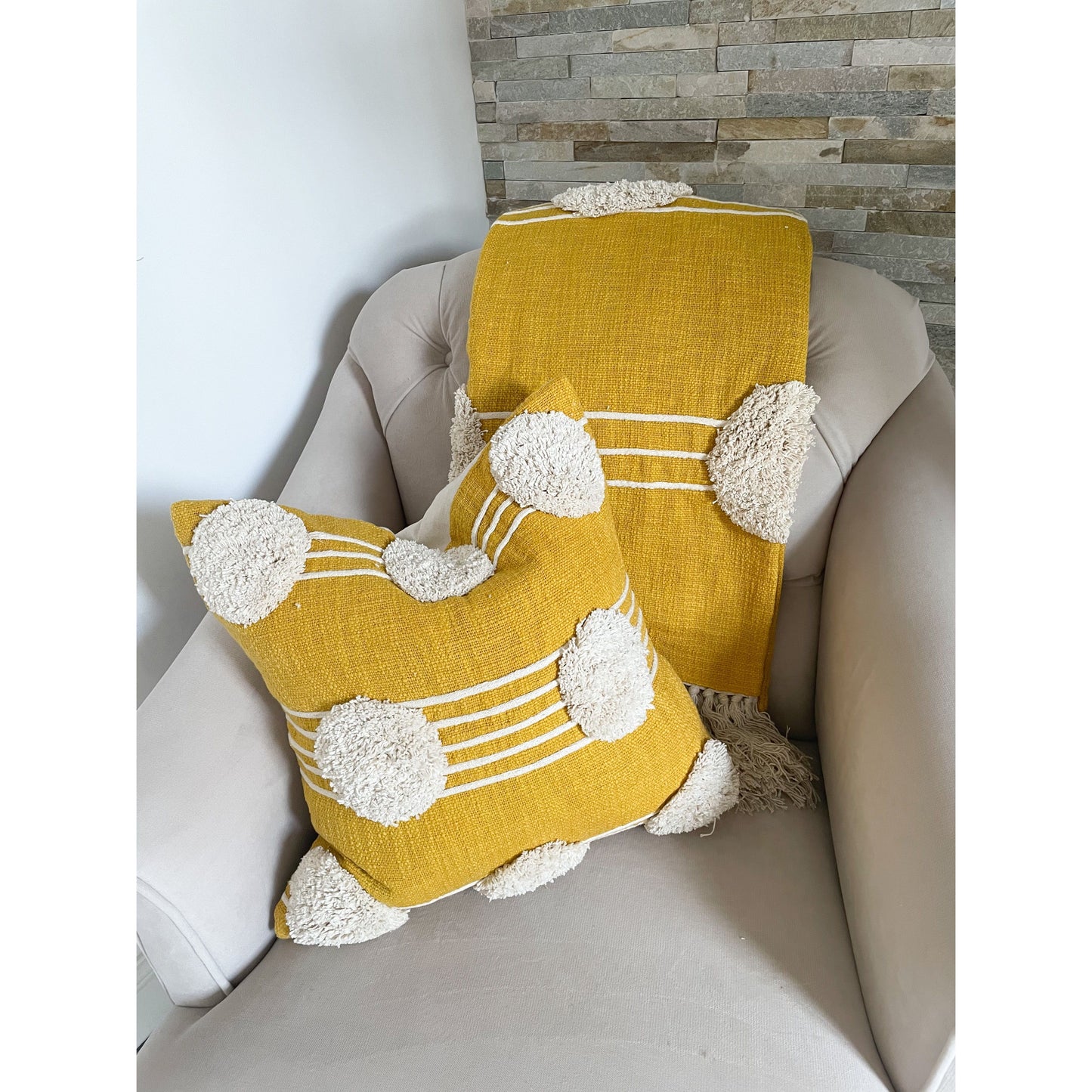 Yellow Tufted Throw Cotton Blanket - 150 x 130 CM