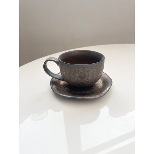 Japanese style expression cup and saucer set