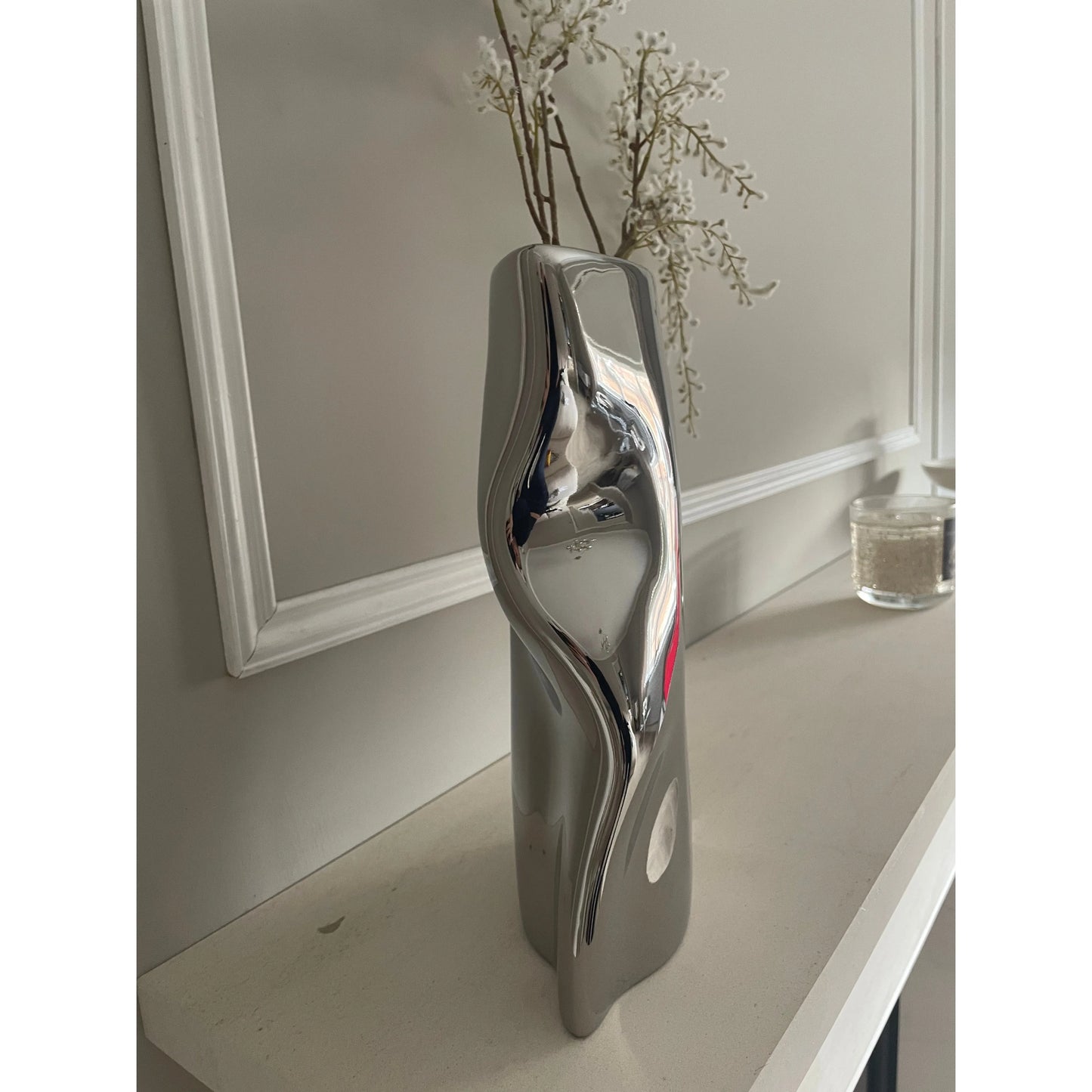 Mirrored Handbag Vase in Silver